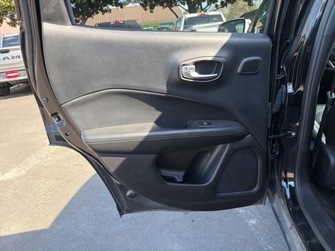 Used 2020 Jeep Compass High Altitude image 11