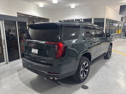 Used 2026 GMC Yukon AT4 w/ AT4 Premium Package AWD/4WD image 8