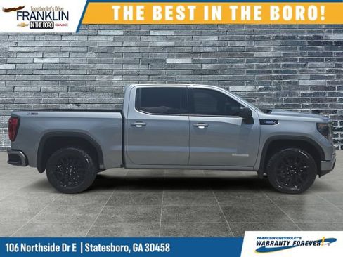 Used 2025 GMC Sierra 1500 Elevation w/ Preferred Package AWD/4WD image 7