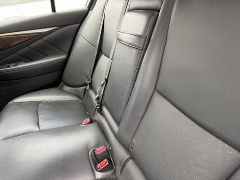 Used 2014 INFINITI Q50 Premium w/ Technology Package image 27