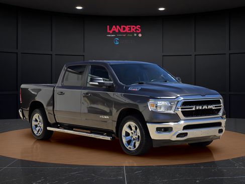 Used 2022 RAM 1500 Big Horn RWD image 5