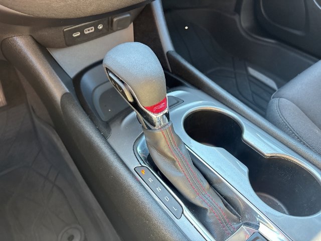 Used 2023 Chevrolet Malibu RS FWD image 20