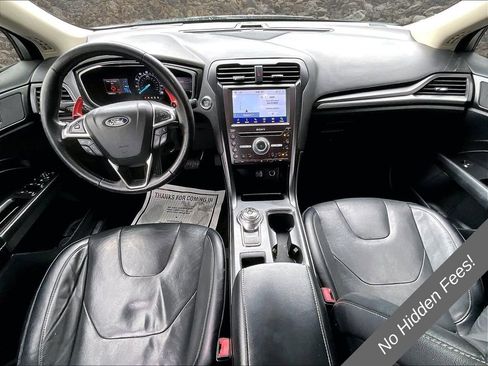 Used 2020 Ford Fusion Titanium AWD/4WD image 14