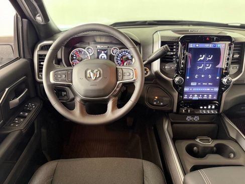 Used 2026 RAM 3500 Big Horn AWD/4WD image 15