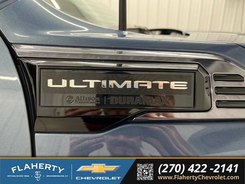 Used 2025 GMC Sierra 2500 Denali Ultimate AWD/4WD image 18