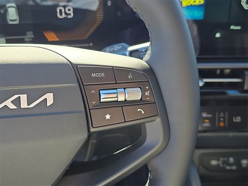 New 2026 Kia Sportage EX image 34