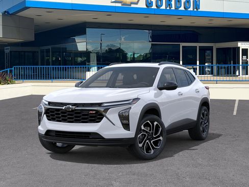 New 2026 Chevrolet Trax RS w/ Sunroof Package FWD image 6