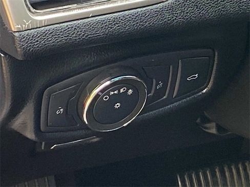 Used 2017 Lincoln MKZ Select w/ Select Plus Package image 16