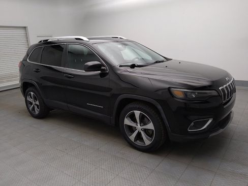 Used 2020 Jeep Cherokee Limited FWD image 11