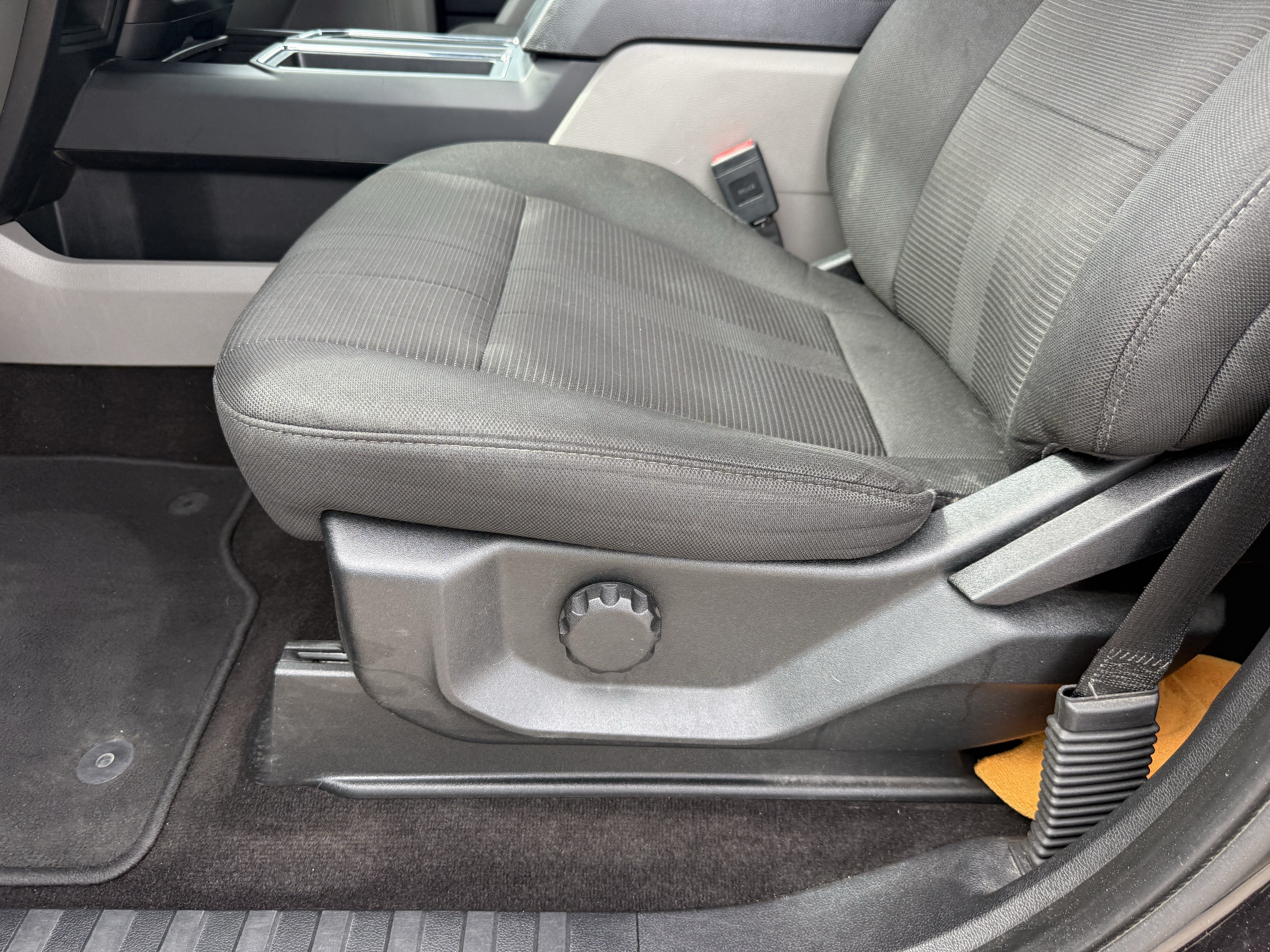 Used 2019 Ford F150 XL w/ Equipment Group 101A Mid RWD image 26