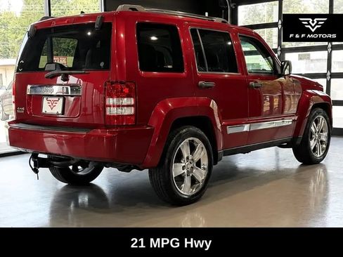 Used 2012 Jeep Liberty Limited Jet w/ Comfort/Convenience Group AWD/4WD image 3