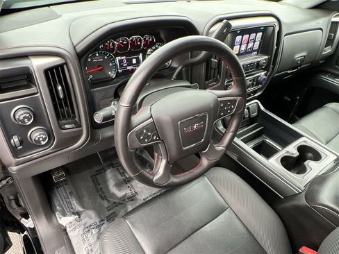 Used 2017 GMC Sierra 1500 SLT image 16