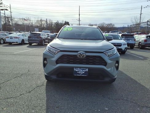 Used 2020 Toyota RAV4 XLE w/ Convenience Package image 2