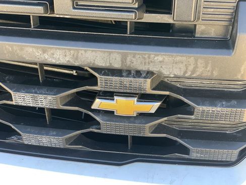 Certified 2022 Chevrolet Silverado 1500 Custom image 29