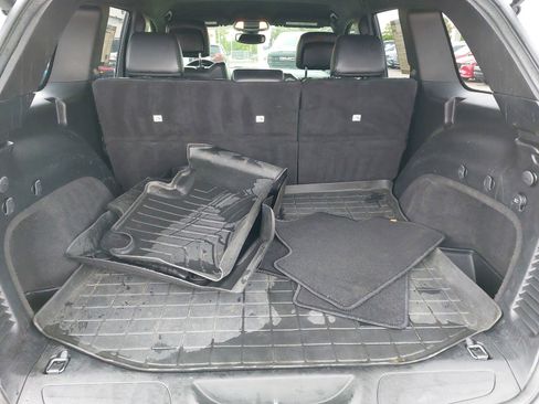 Used 2019 Jeep Grand Cherokee Altitude RWD image 13
