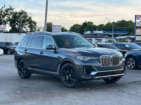 Used 2020 BMW X7 xDrive40i w/ Premium Package AWD/4WD image 3