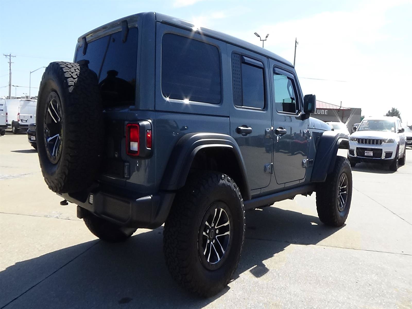 Certified 2024 Jeep Wrangler Unlimited Sport AWD/4WD image 7