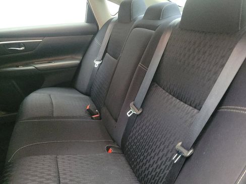 Used 2017 Nissan Altima 2.5 SV w/ Convenience Package image 18