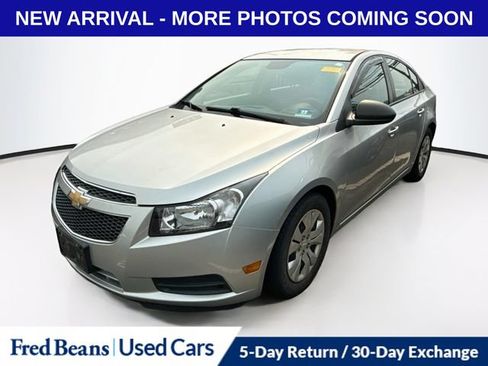 Used 2014 Chevrolet Cruze LS FWD image 7