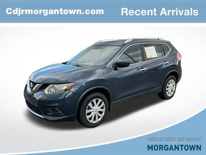 Used 2016 Nissan Rogue S w/ Appearance Package