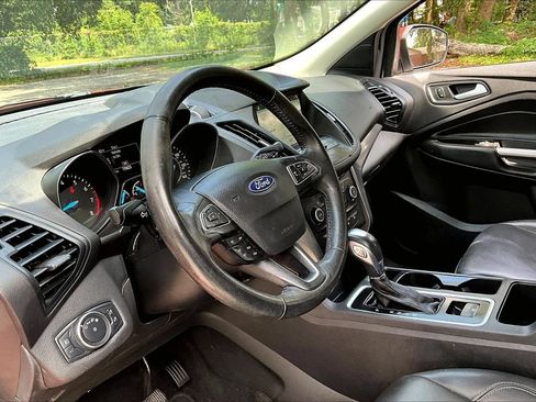 Used 2019 Ford Escape SEL AWD/4WD image 14