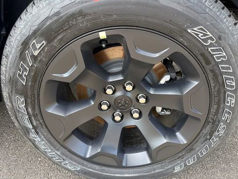 New 2026 RAM 1500 Express image 6