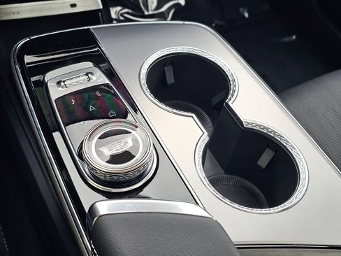 New 2027 Cadillac Lyriq Sport AWD/4WD image 32