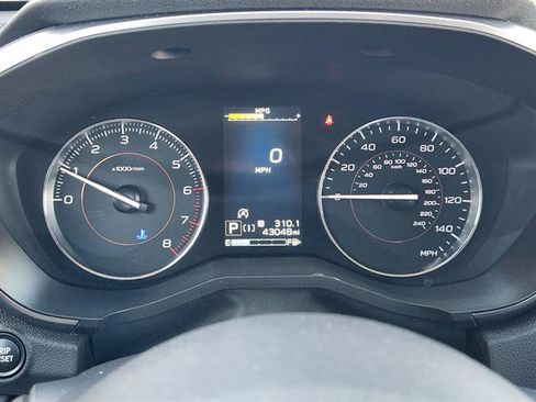 Certified 2021 Subaru Crosstrek 2.5i Limited w/ Moonroof Package 2 image 11