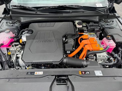 New 2026 Hyundai Elantra Sport FWD image 19