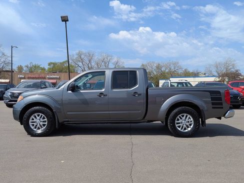 Used 2017 Nissan Frontier SV AWD/4WD image 8