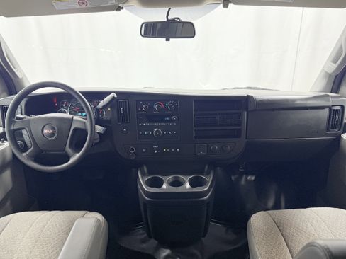 Used 2023 GMC Savana 2500 w/ Driver Convenience Package image 13