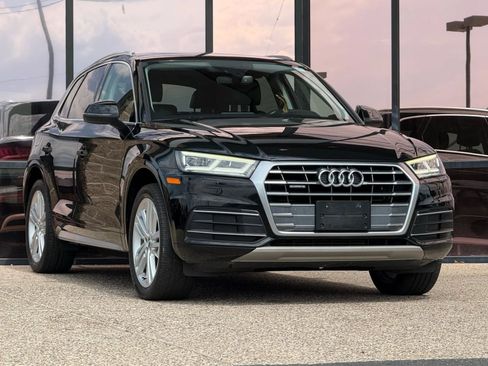 Used 2019 Audi Q5 2.0T Premium Plus w/ Premium Plus Package image 19