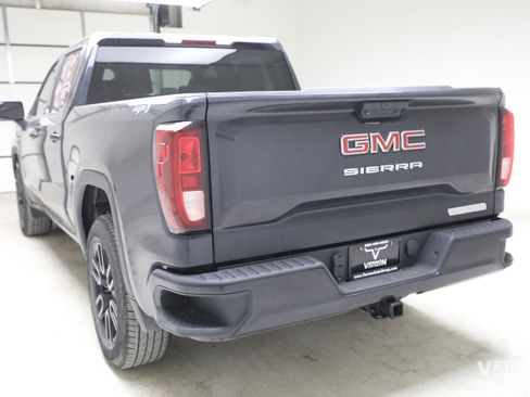 Used 2022 GMC Sierra 1500 Elevation AWD/4WD image 2