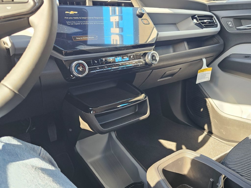 New 2027 Chevrolet Bolt LT w/ Comfort Package FWD image 29