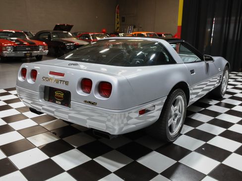 Used 1996 Chevrolet Corvette Coupe RWD image 21