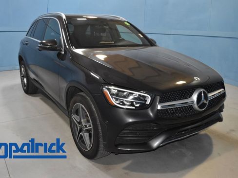 Used 2021 Mercedes-Benz GLC 300 4MATIC image 1