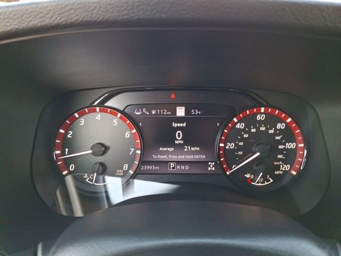 Used 2022 Nissan Frontier PRO-4X w/ Pro-4X Premium Package image 16