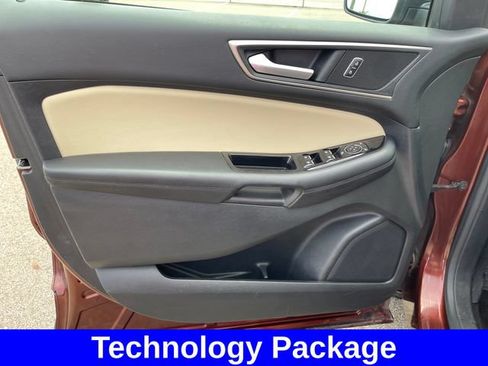 Used 2016 Ford Edge SEL w/ Equipment Group 201A AWD/4WD image 10