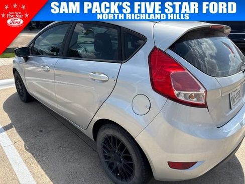 Used 2017 Ford Fiesta S FWD image 4