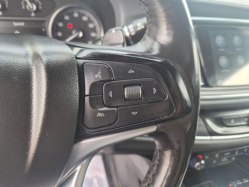 Used 2024 Buick Enclave Essence w/ Experience Buick Package FWD image 21