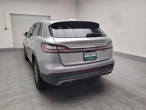 Used 2020 Lincoln Nautilus Reserve FWD image 6