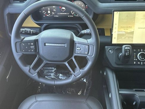 New 2026 Land Rover Defender 110 Trophy Edition AWD/4WD image 28