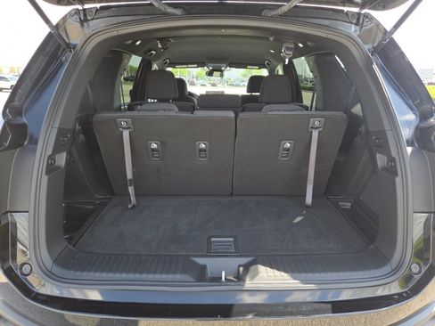 Used 2025 Honda Pilot Sport image 20
