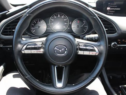 Used 2022 MAZDA MAZDA3 s FWD image 16