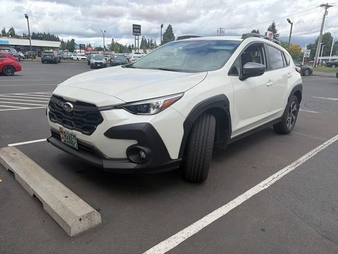 Certified 2024 Subaru Crosstrek 2.0i Premium w/ Popular Package #4 AWD/4WD image 3