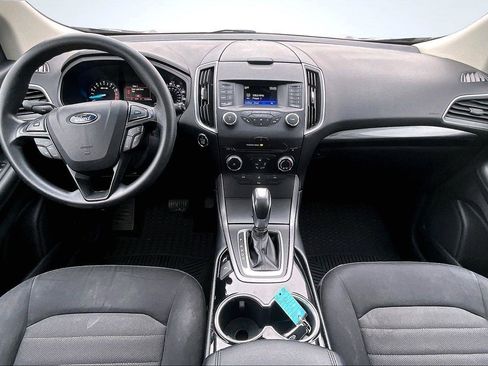 Used 2015 Ford Edge SE image 15