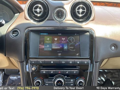 Used 2016 Jaguar XJ L Portfolio RWD image 16