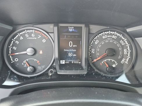 Used 2023 Toyota Tacoma SR image 34