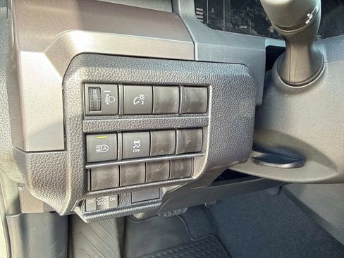 New 2026 Toyota Tacoma SR5 RWD image 28