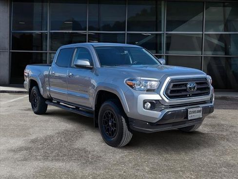 Used 2022 Toyota Tacoma SR5 image 2